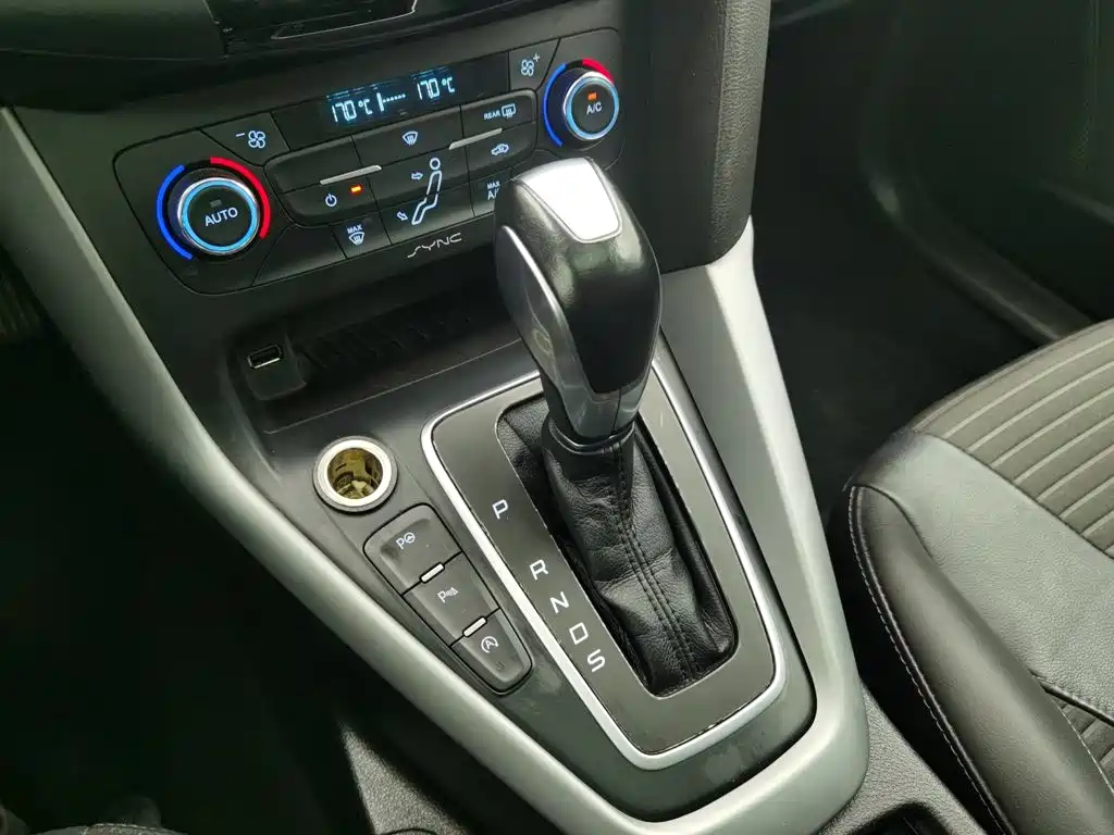 Ford Focus — миниатюра 13