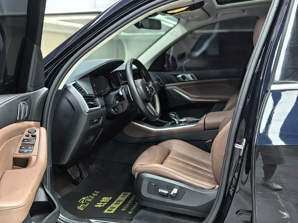 BMW X5 (Import) — миниатюра 10