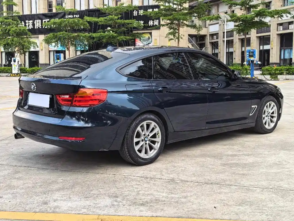 BMW 3 Series GT — миниатюра 7