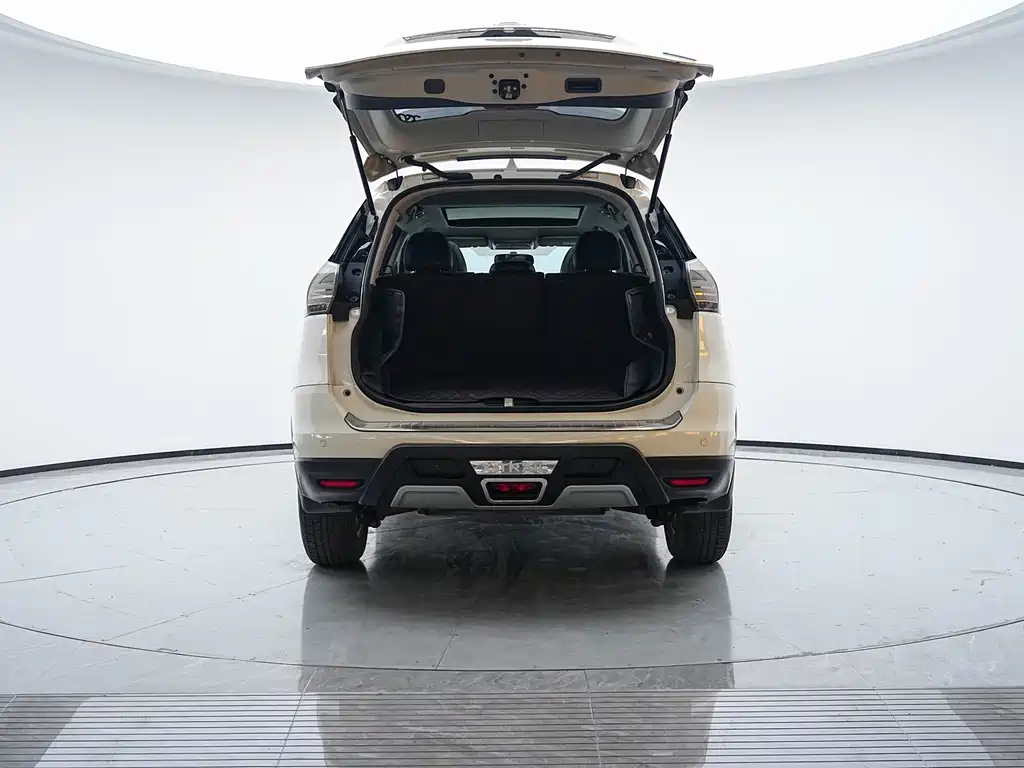 Nissan X-Trail — миниатюра 24