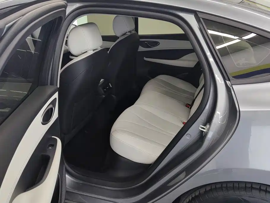 BYD Seal 05 DM-i — миниатюра 11