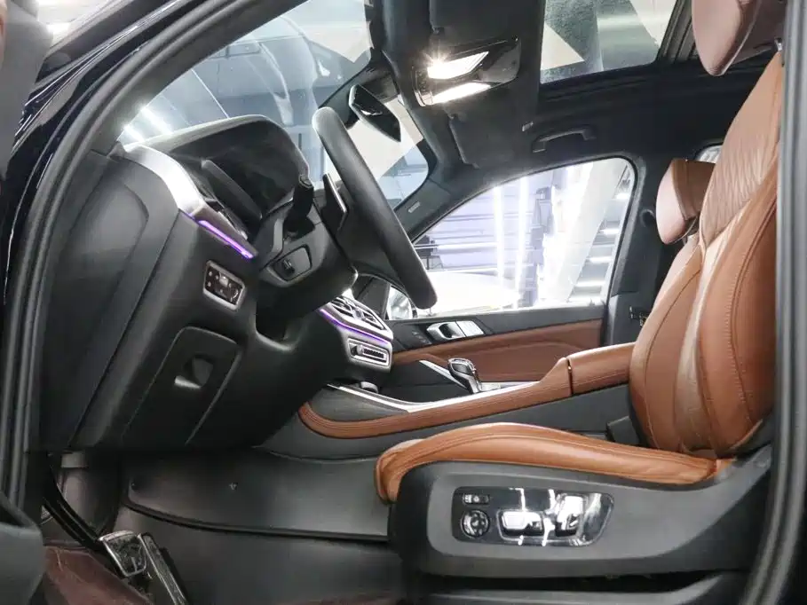 BMW X7 — миниатюра 16