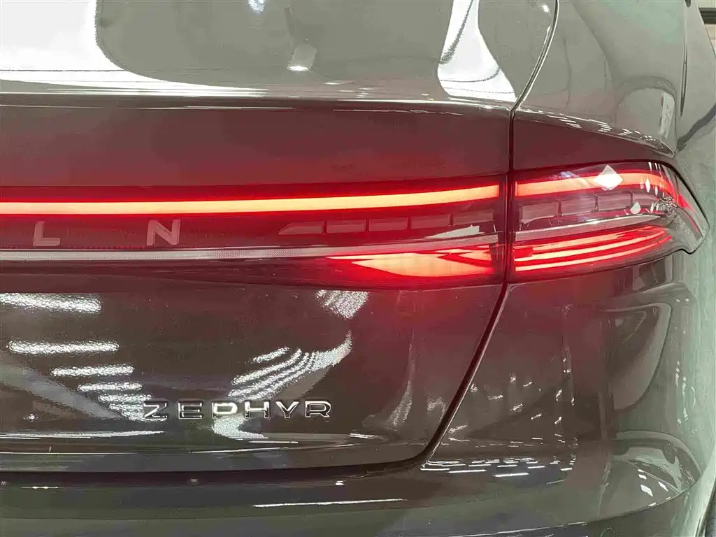 Lincoln Z — миниатюра 13