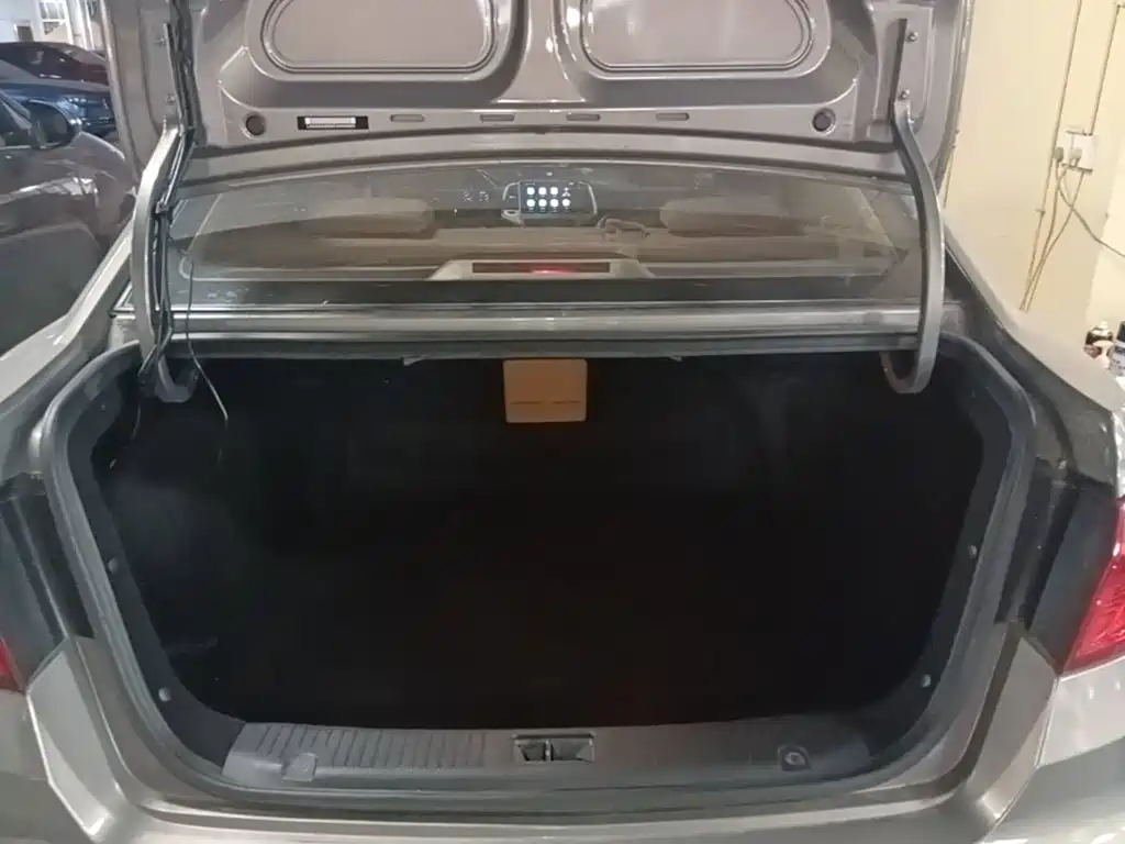 Changan Eado — миниатюра 19