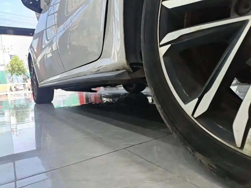 Volkswagen Lavida — миниатюра 22