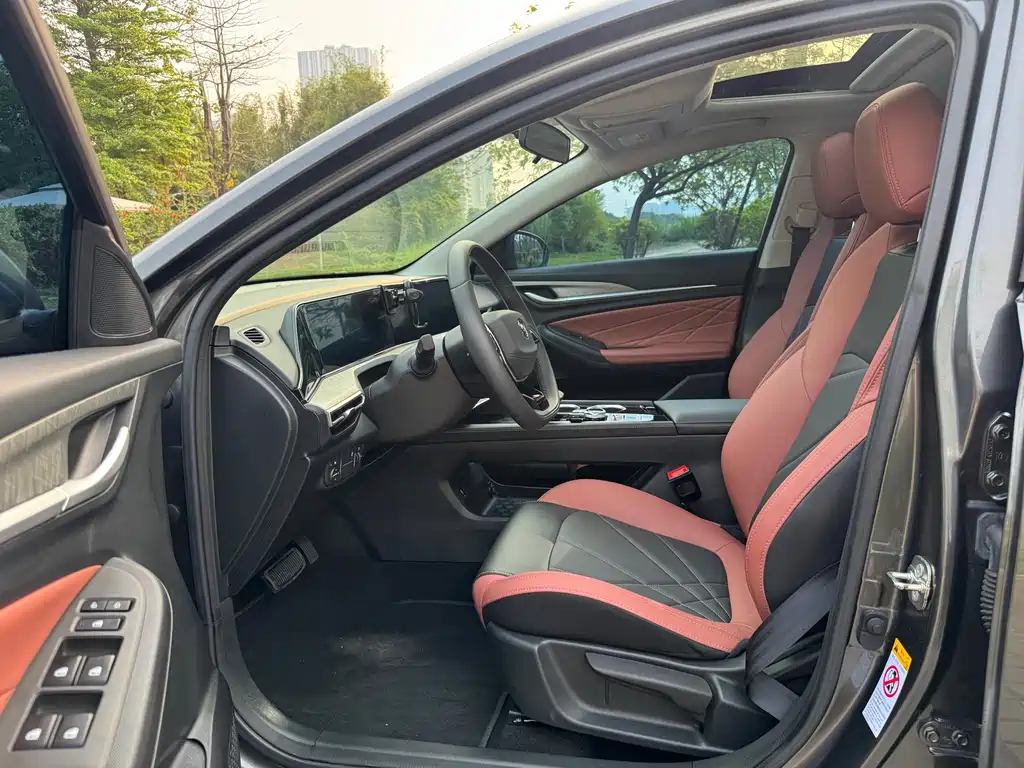 Changan Eado — миниатюра 9