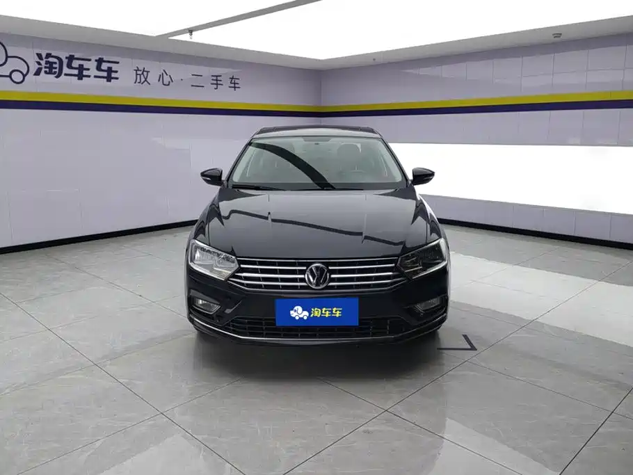 Volkswagen Bora — миниатюра 2