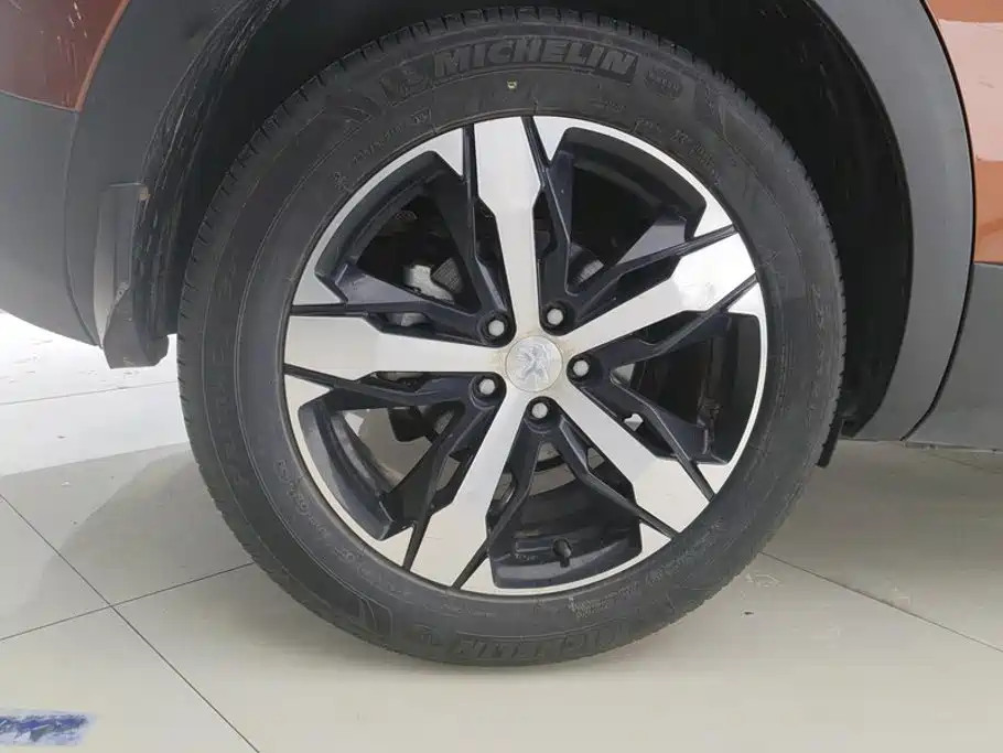 Peugeot 4008 — миниатюра 6