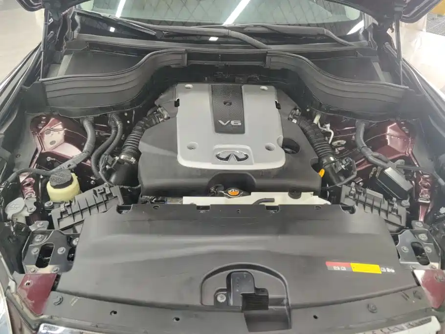 Infiniti QX50 — миниатюра 10