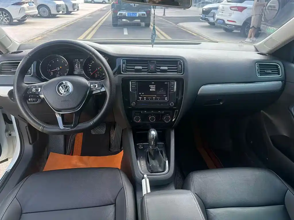 Volkswagen Sagitar — миниатюра 9