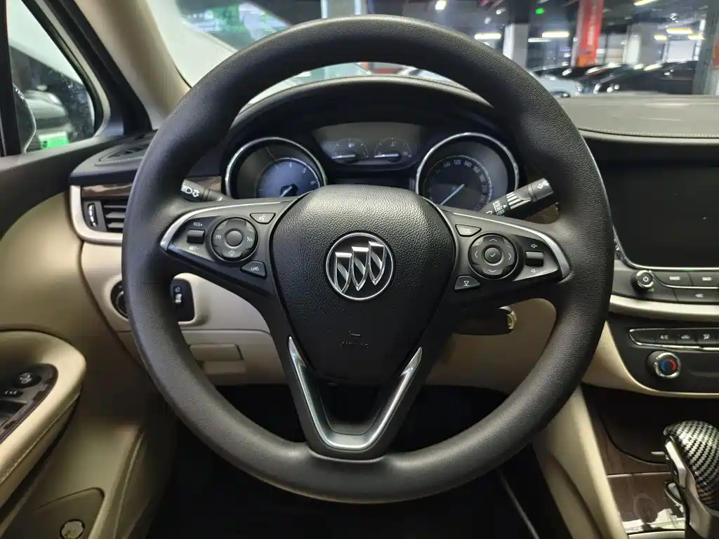 Buick Verano — миниатюра 16