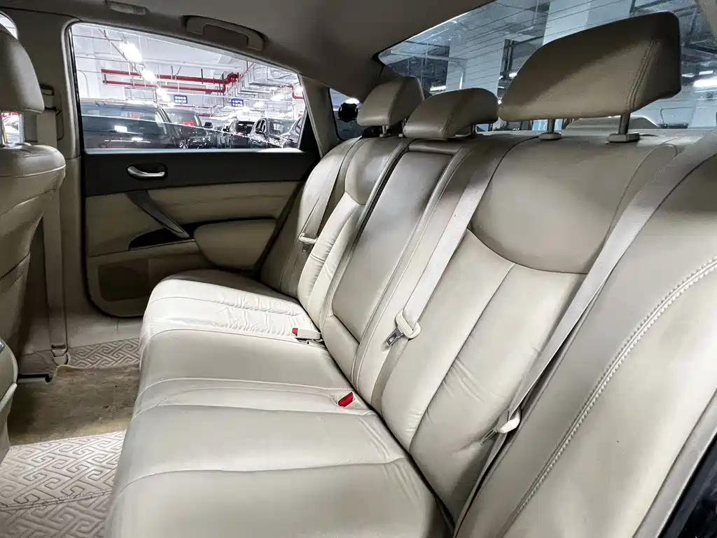 Nissan Altima 2010 2.5L XL