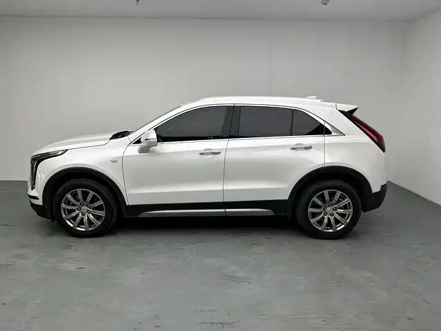 Cadillac XT4 — миниатюра 5