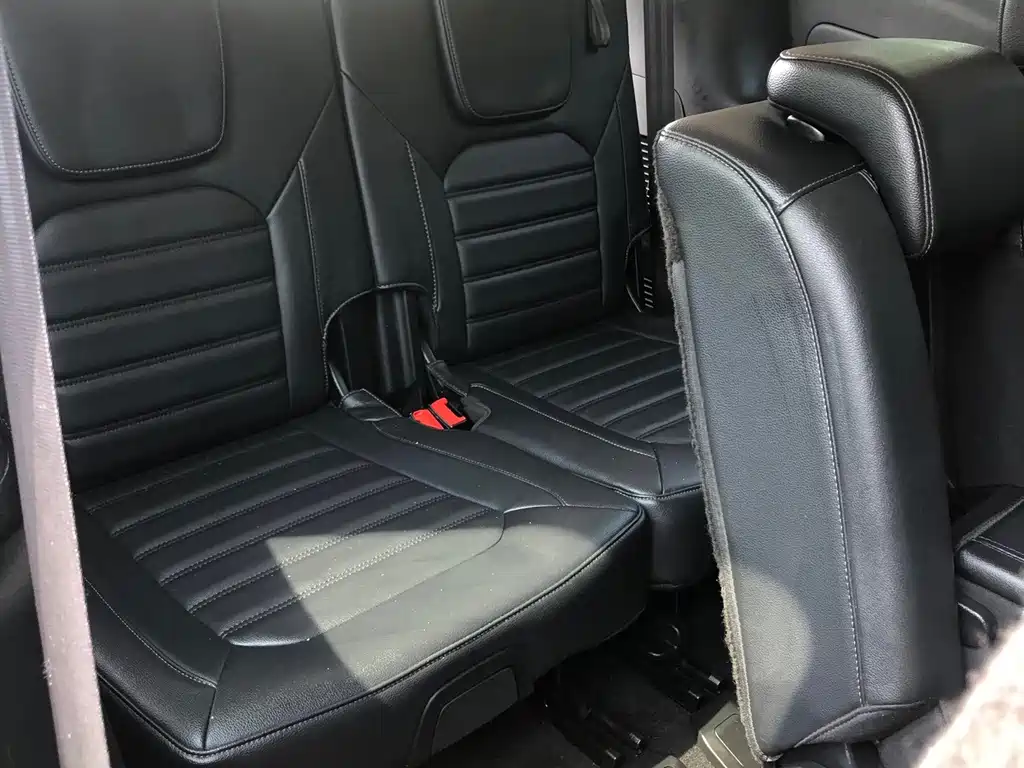 Ford Edge — миниатюра 20