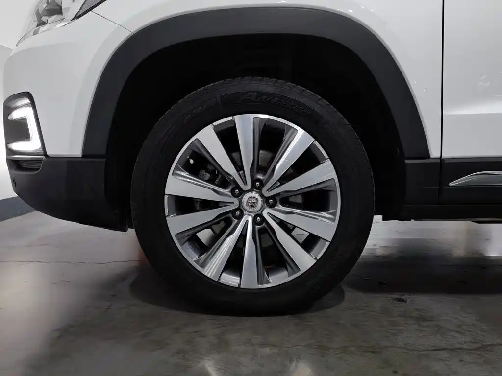 Changan CS95 — миниатюра 17