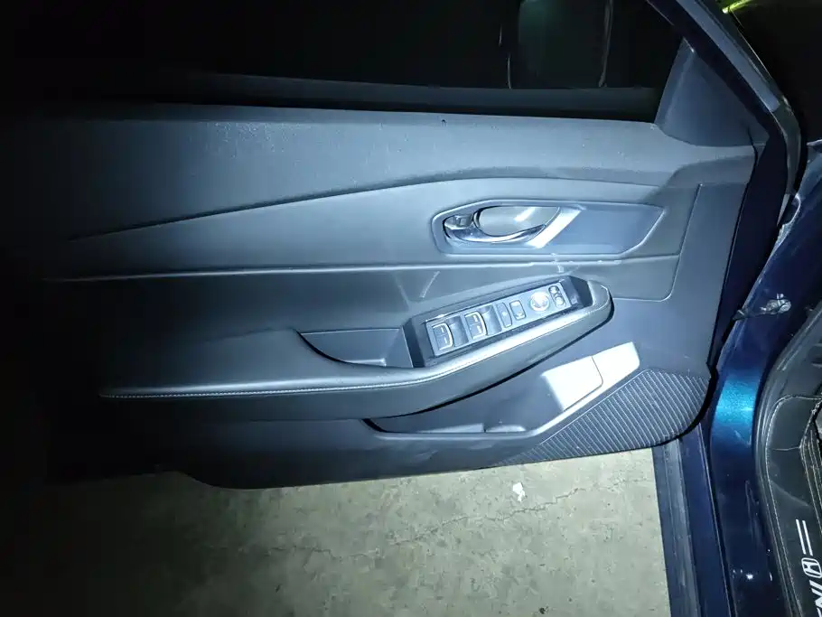 Honda Inspire — миниатюра 7