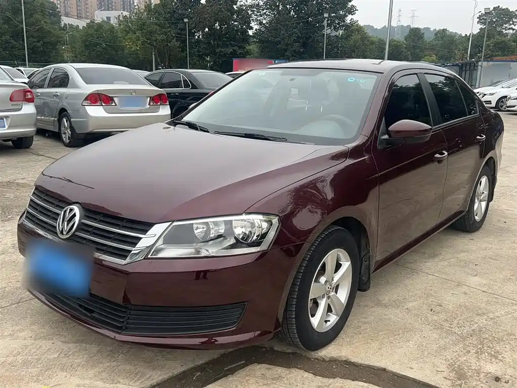 Volkswagen Lavida 2015