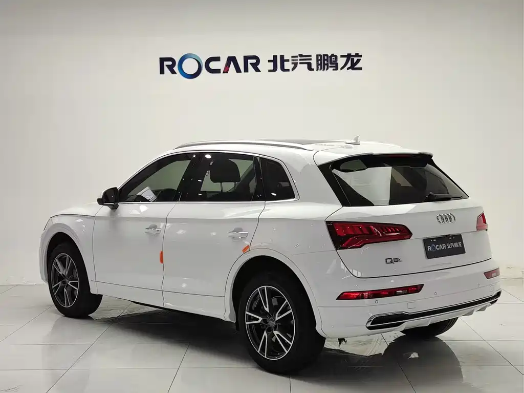 Audi Q5L 2018 40 TFSI Fashion V