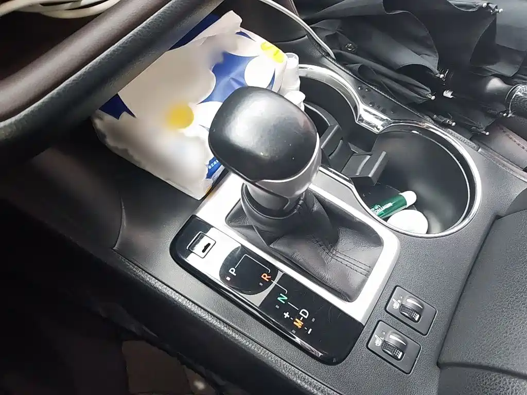 Toyota Highlander 2018 2.0T Luxury 7 мест V