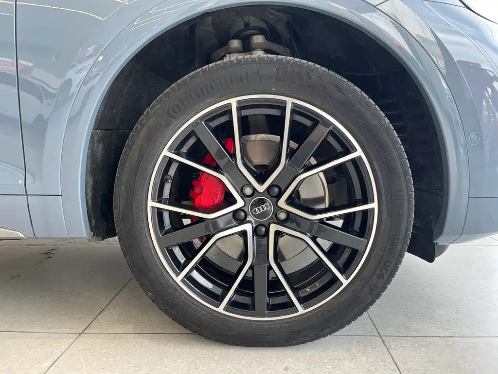 Audi Q5L 2022 40T RS