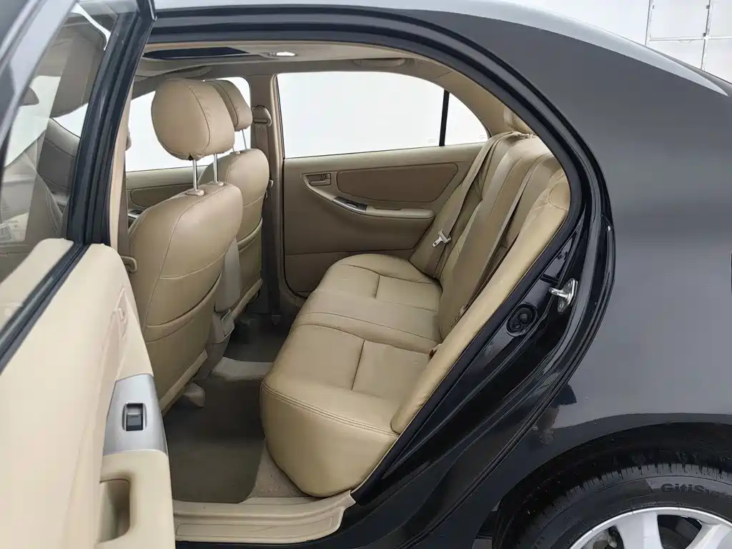 Toyota Corolla — миниатюра 15