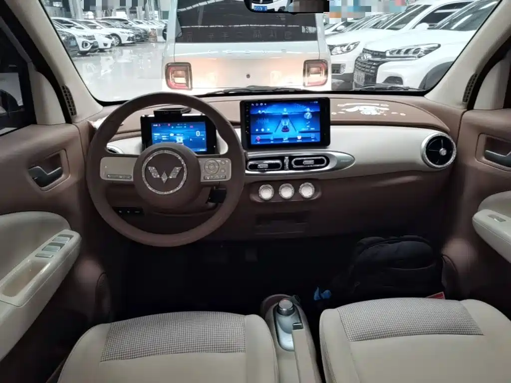 Wuling Mini EV MINIEV 2025
