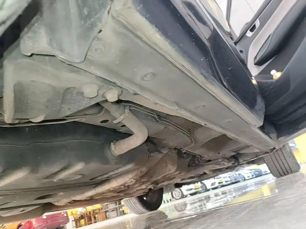 Wuling Victory — миниатюра 21
