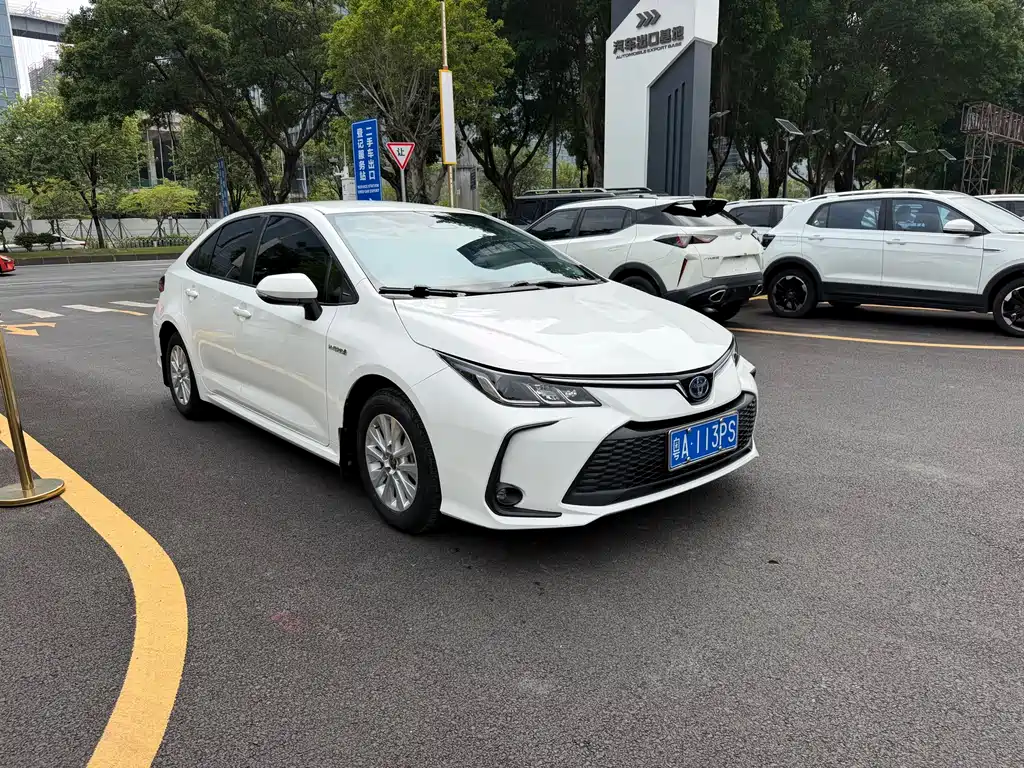 Toyota Corolla — миниатюра 3