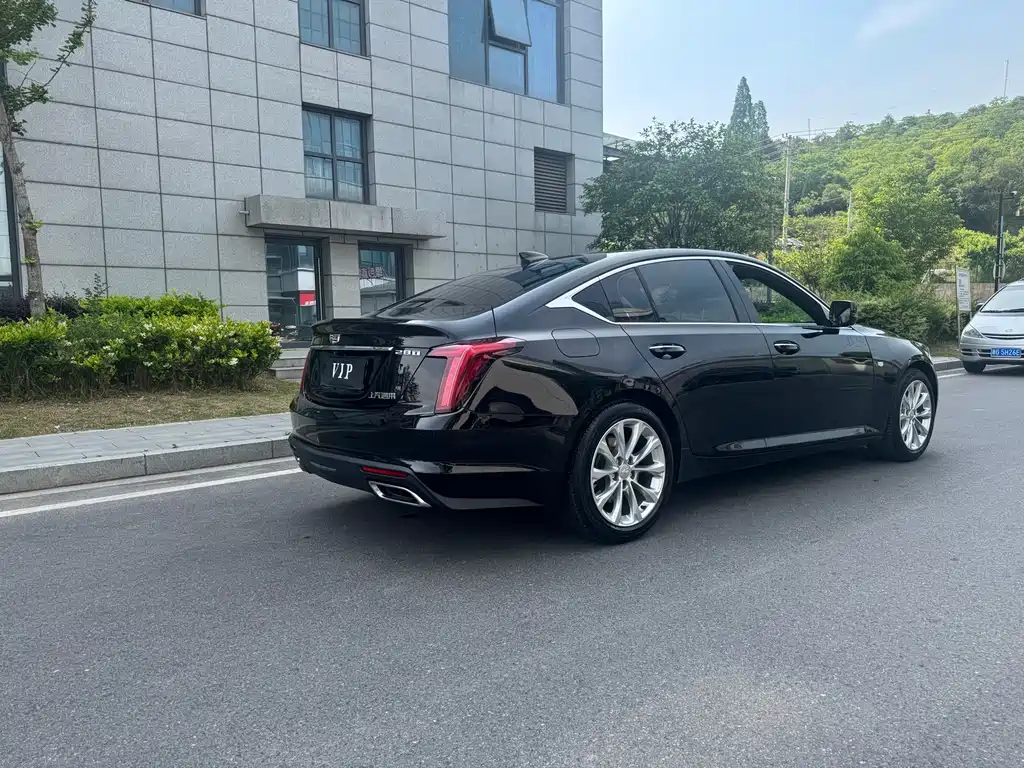 Cadillac CT5 2023 28T Luxury （ Standard ）