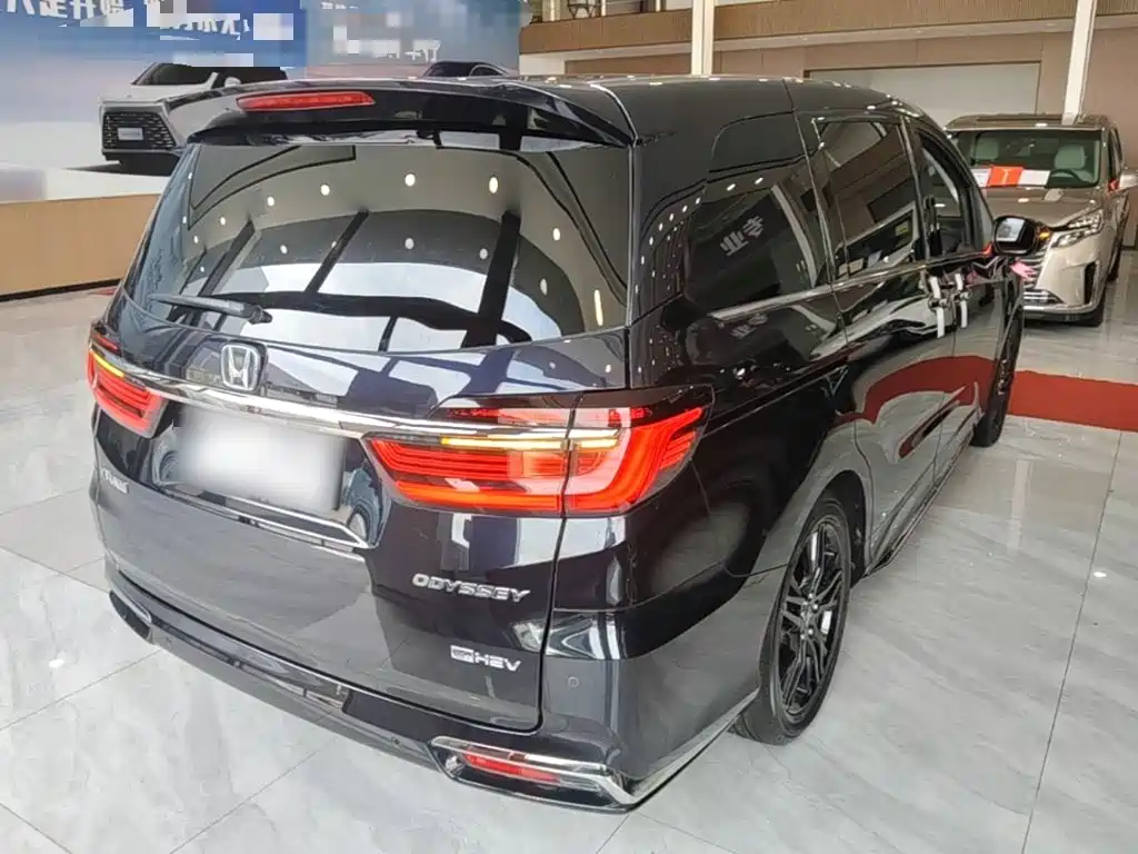 Honda Odyssey — миниатюра 7