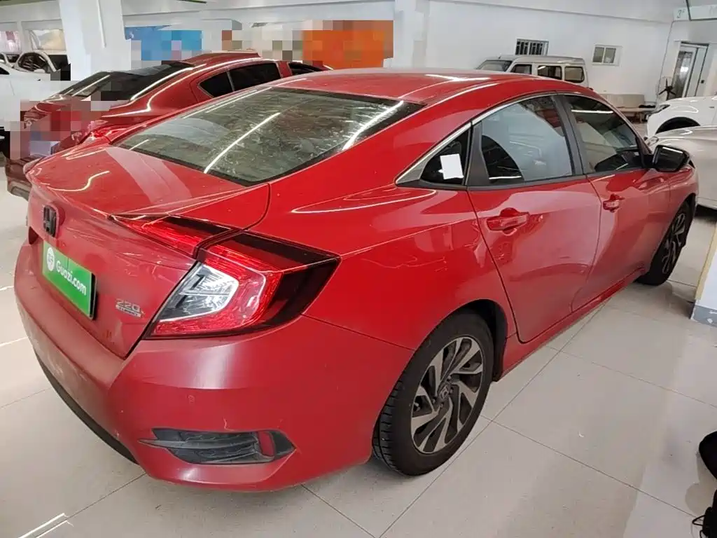 Honda Civic — миниатюра 7