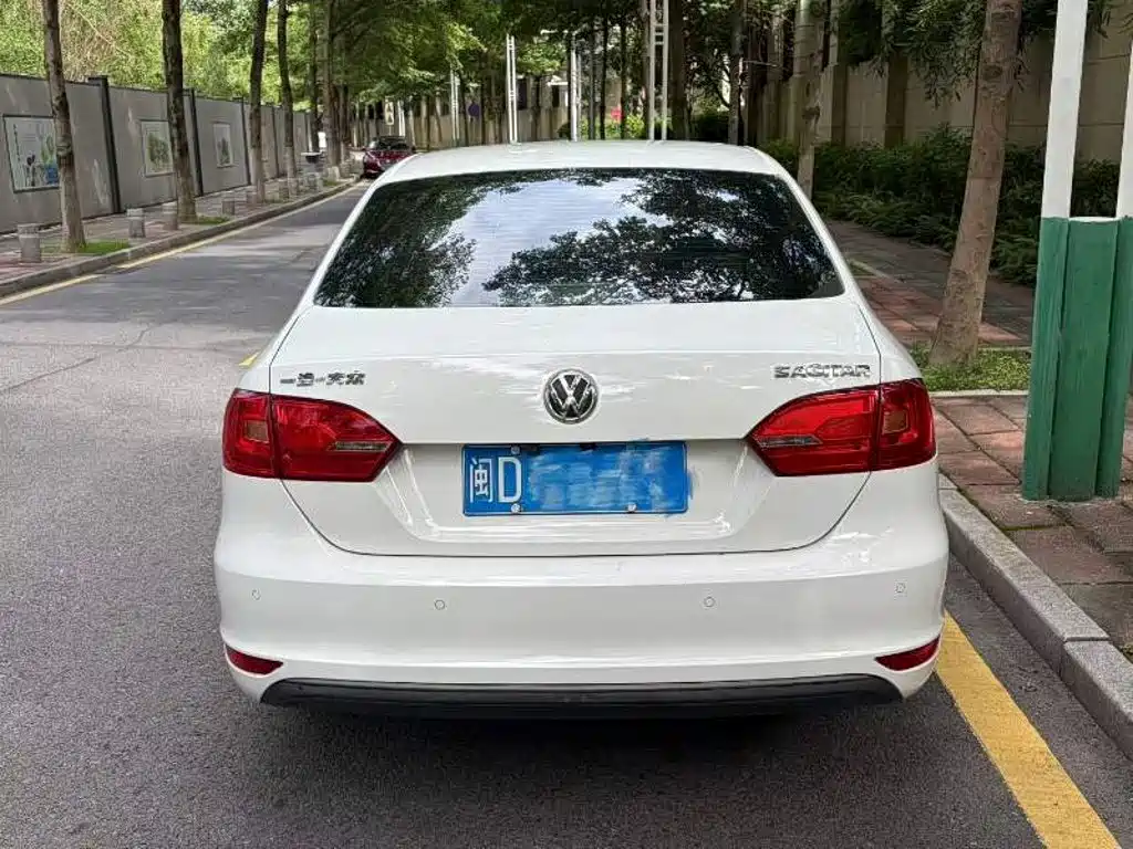Volkswagen Sagitar — миниатюра 8