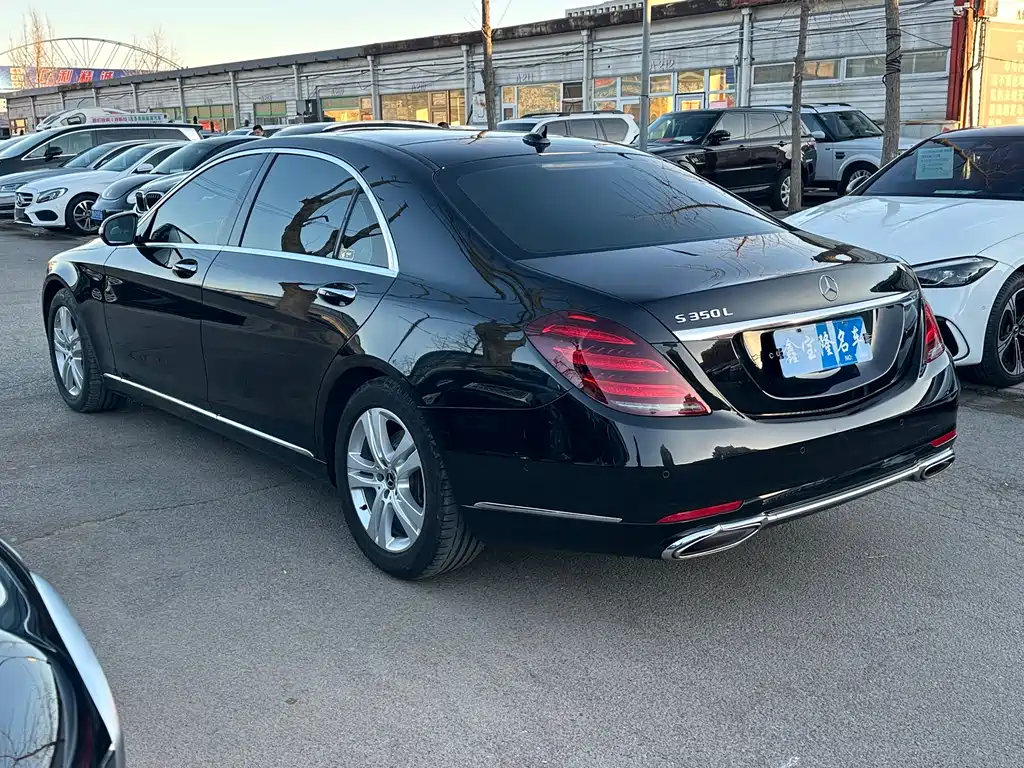 MERCEDES-BENZ S CLASS