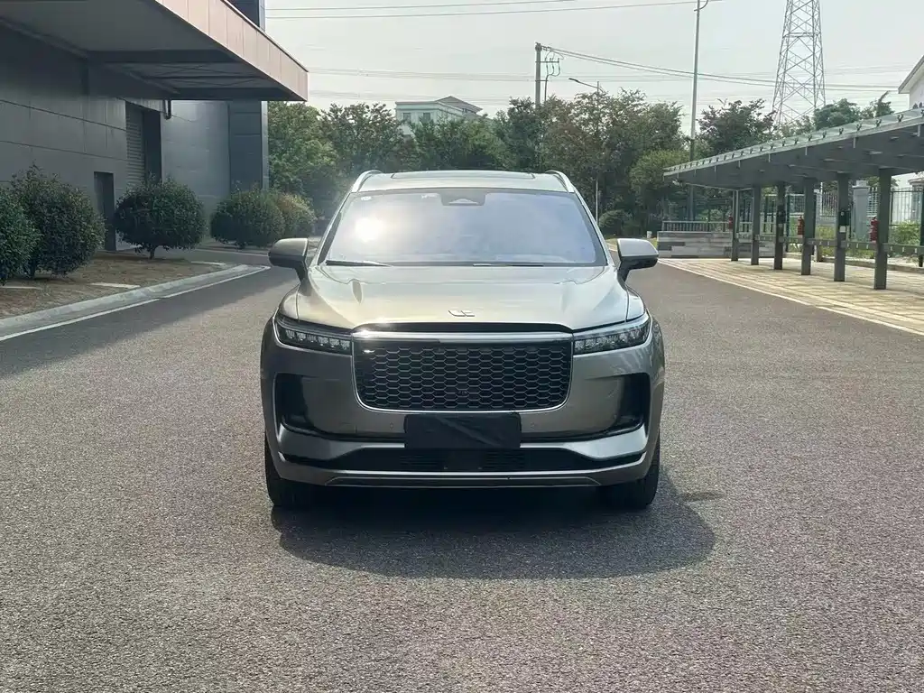 Li Auto Li ONE — миниатюра 2