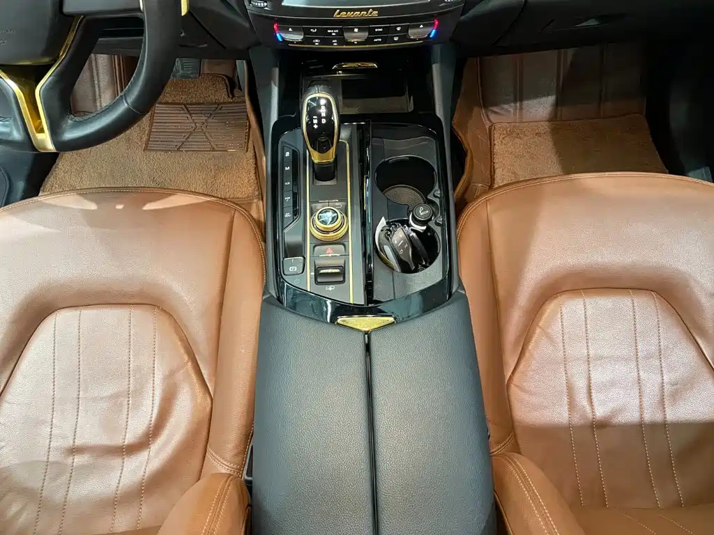 Maserati Levante — миниатюра 4