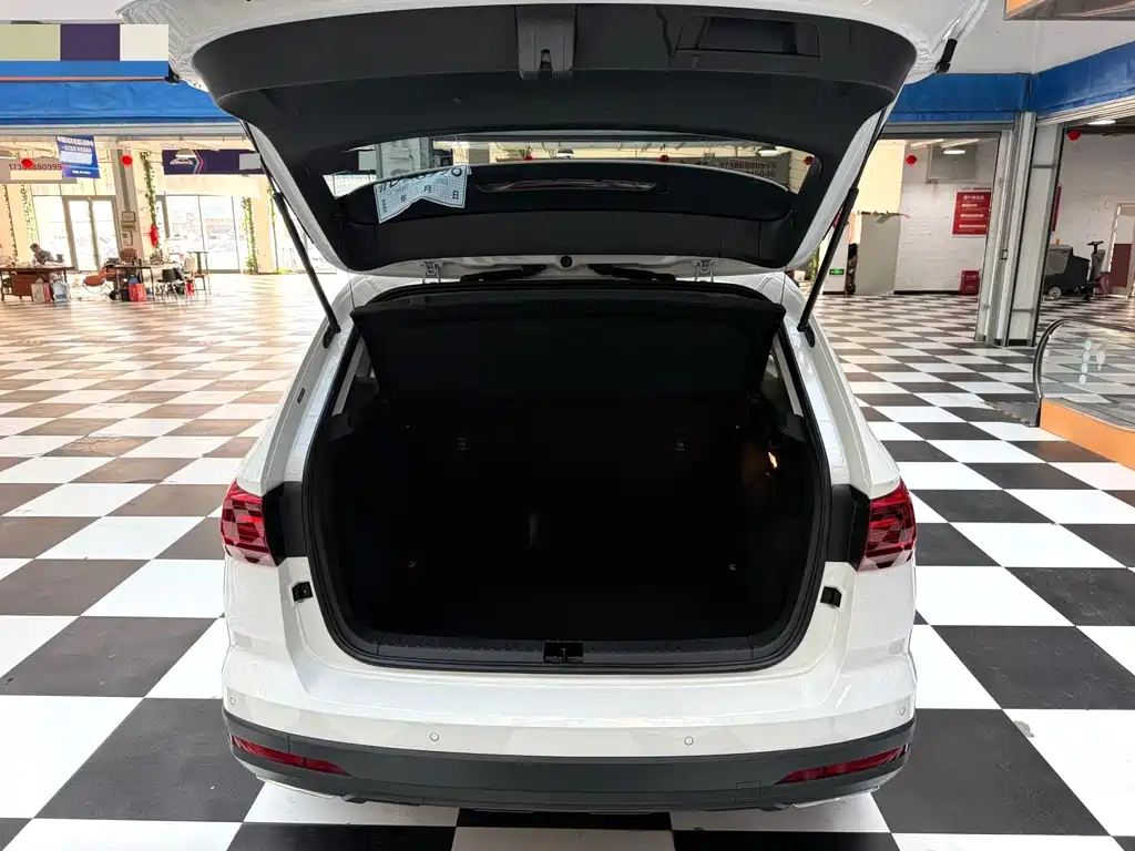 Volkswagen Tharu — миниатюра 17