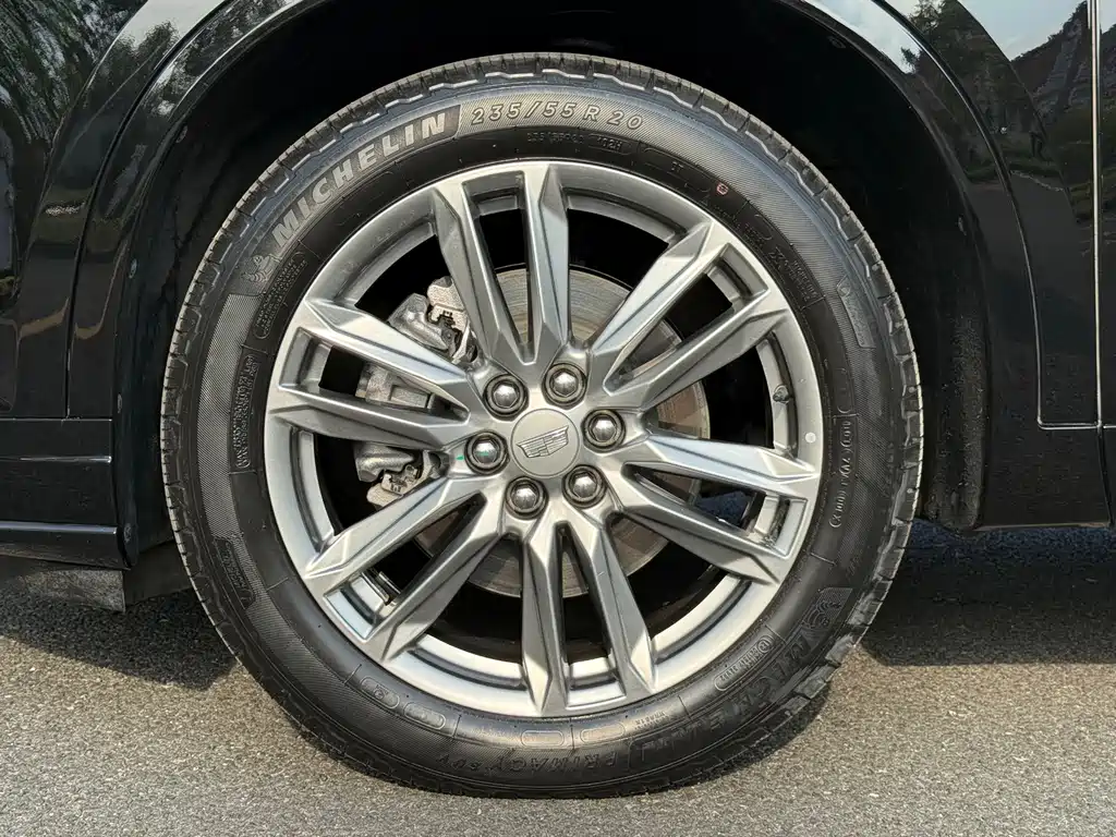 Cadillac XT6 — миниатюра 8
