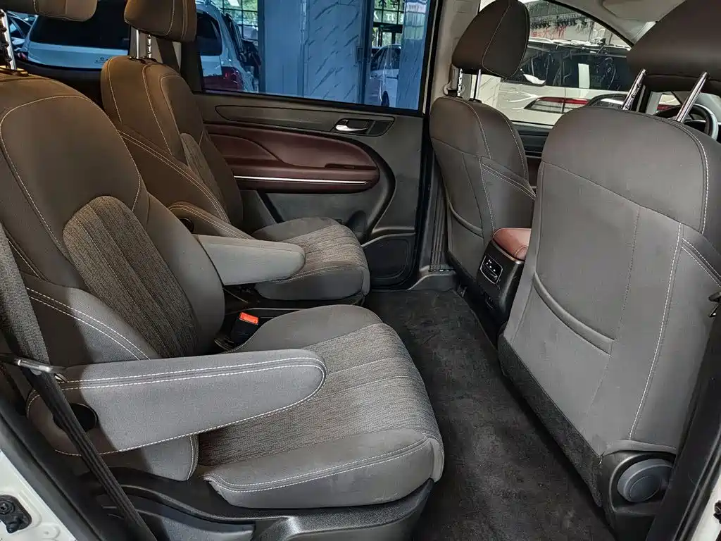 GAC Motor Trumpchi M6 — миниатюра 11