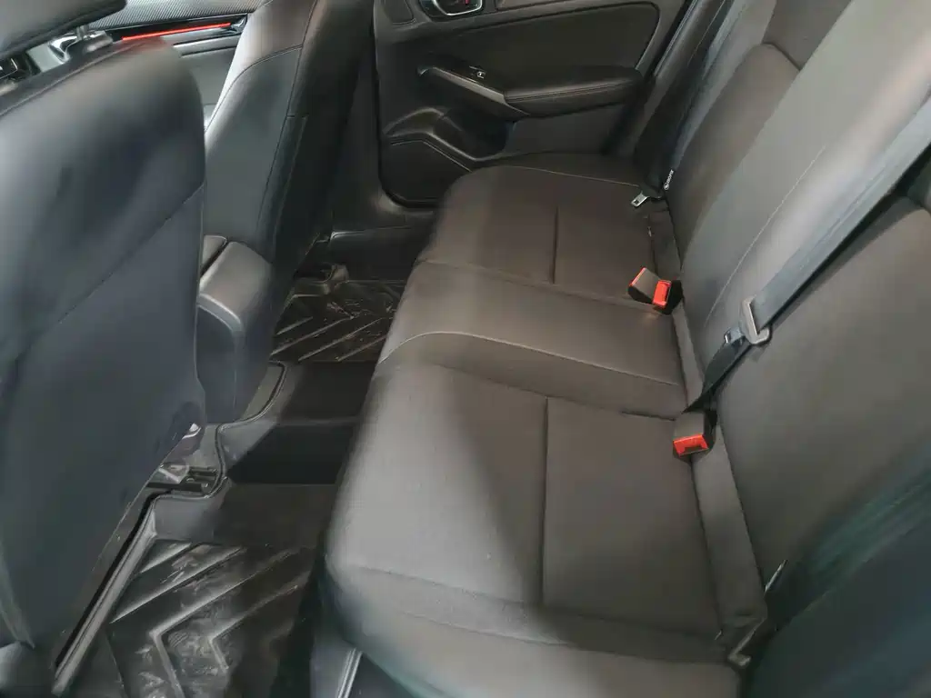 Honda Civic — миниатюра 9