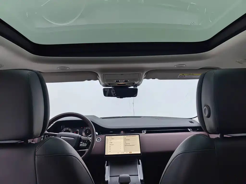 Land Rover Evoque — миниатюра 6