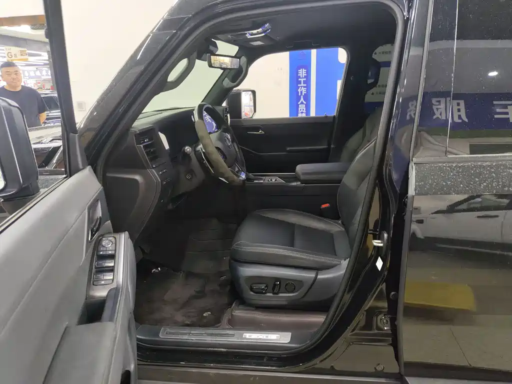 Lexus GX — миниатюра 4