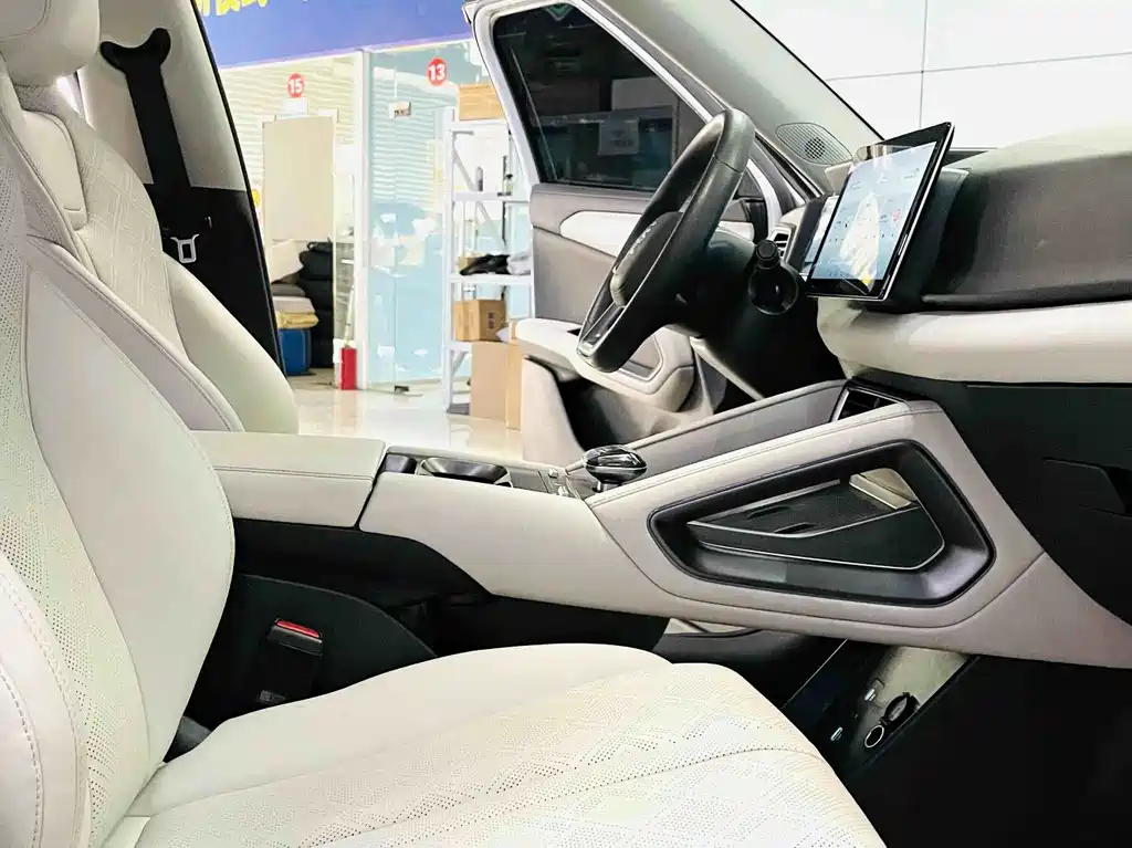 BYD Yuan UP — миниатюра 4