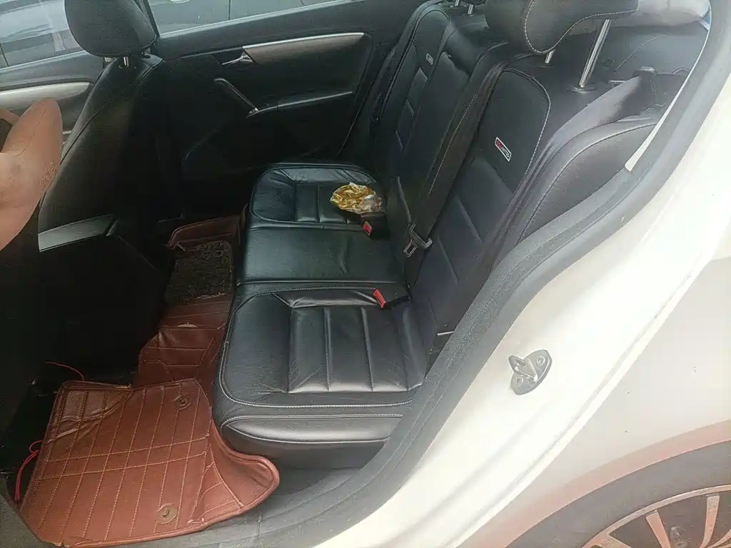 Volkswagen Lavida — миниатюра 18