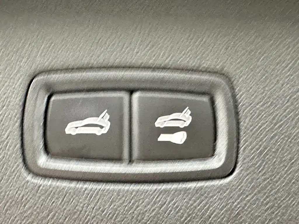 Porsche Cayenne — миниатюра 30