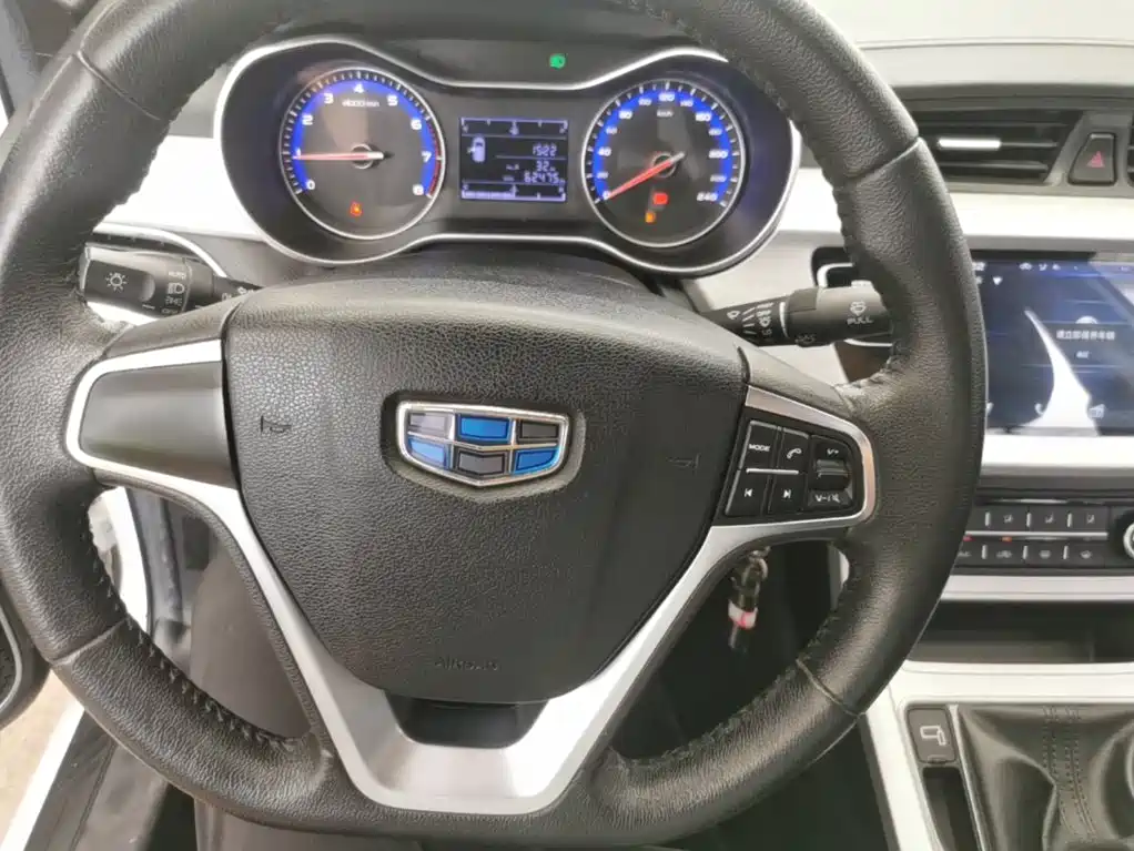 Geely Vision — миниатюра 11
