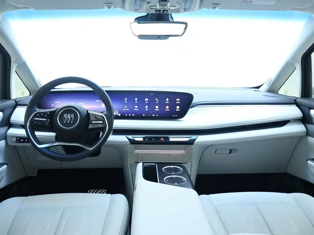 BUICK GL8 NEW ENERGY