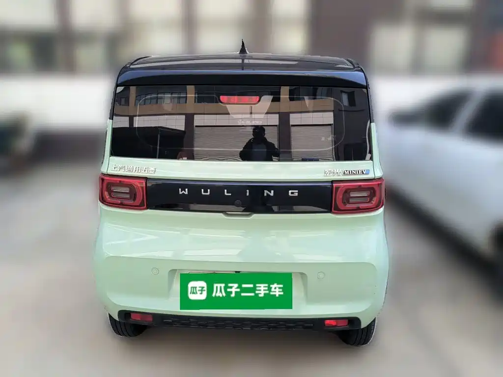 Wuling MINIEV — миниатюра 3