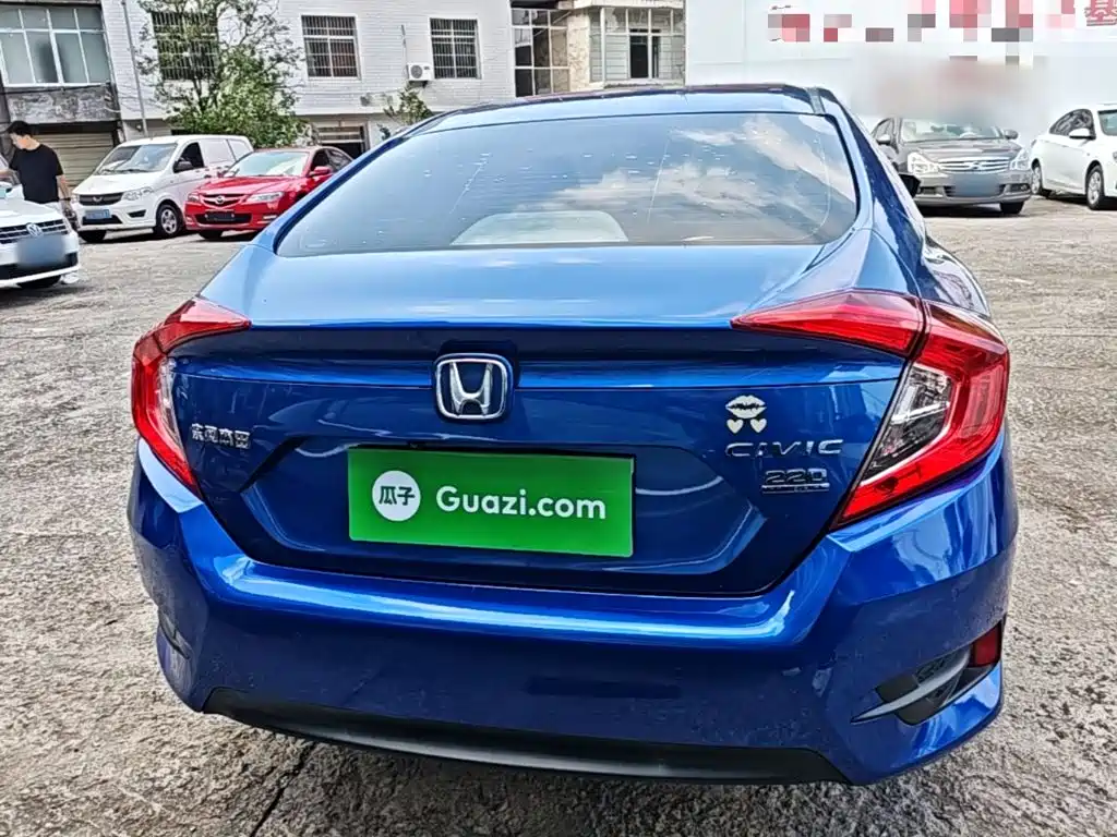 Honda Civic — миниатюра 6