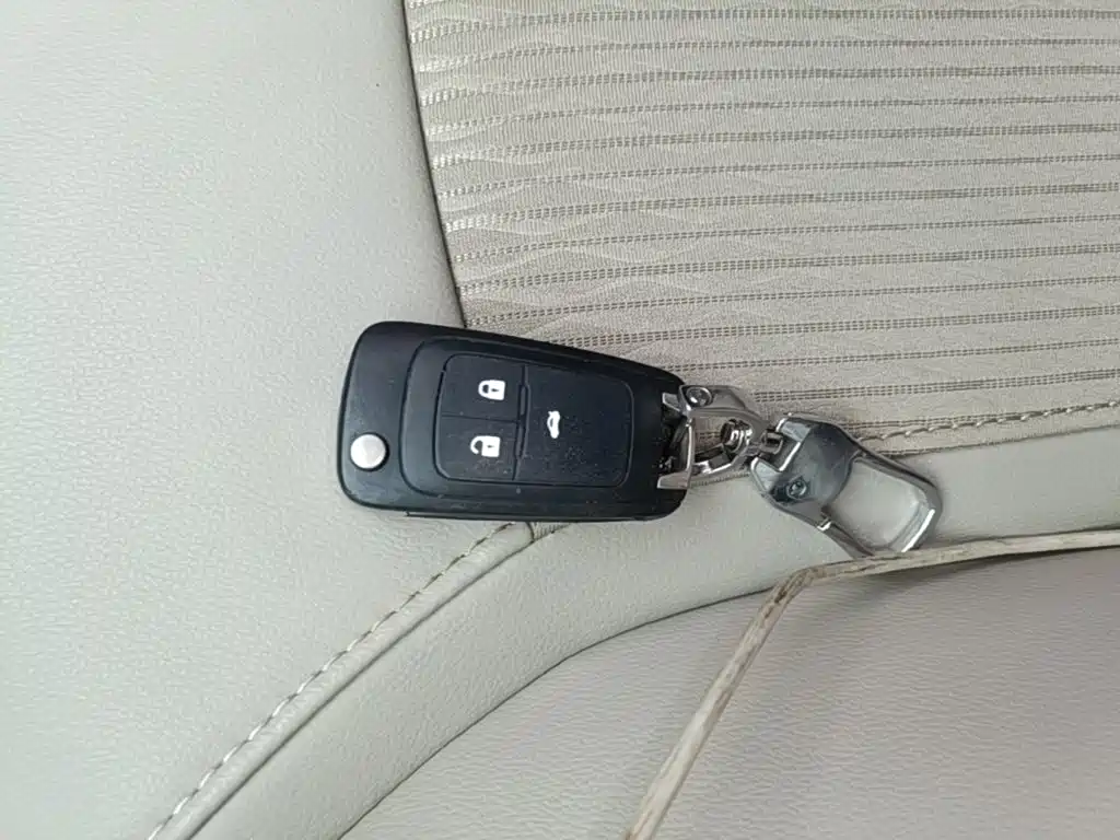 Buick Excelle — миниатюра 9