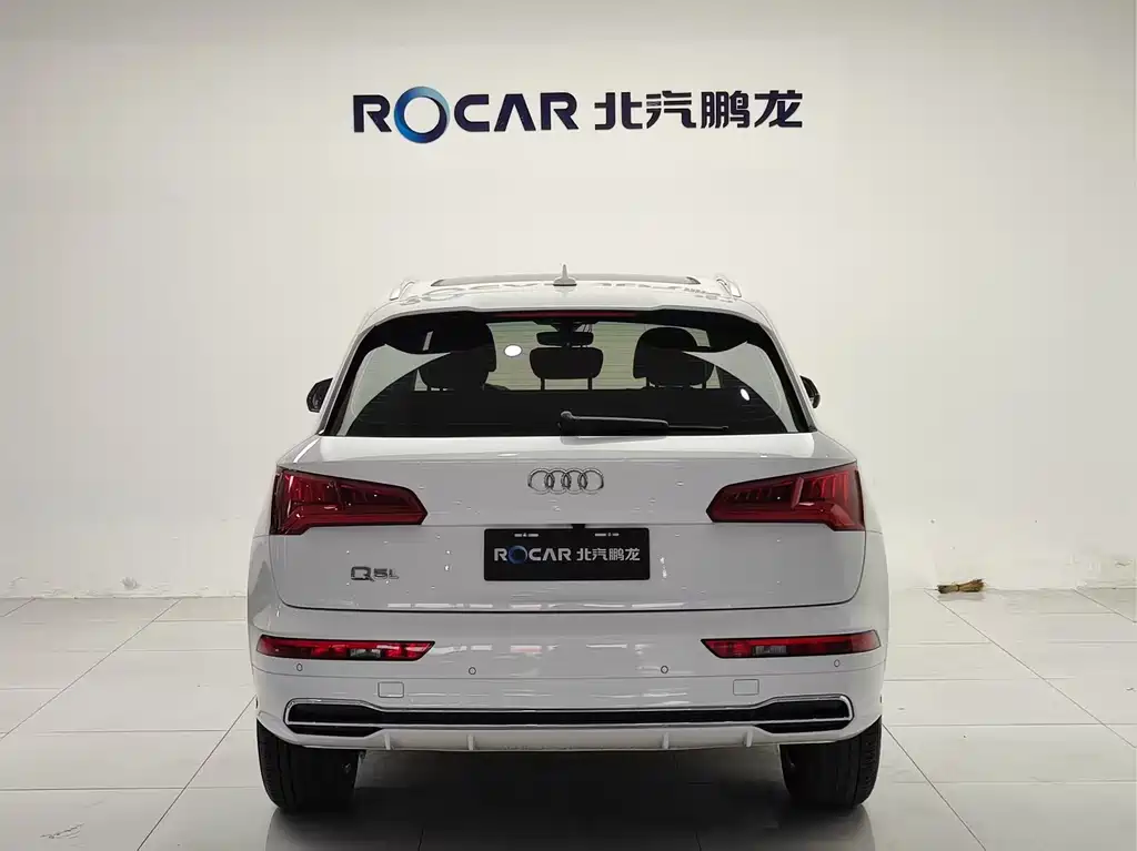 Audi Q5L 2018 40 TFSI Fashion V